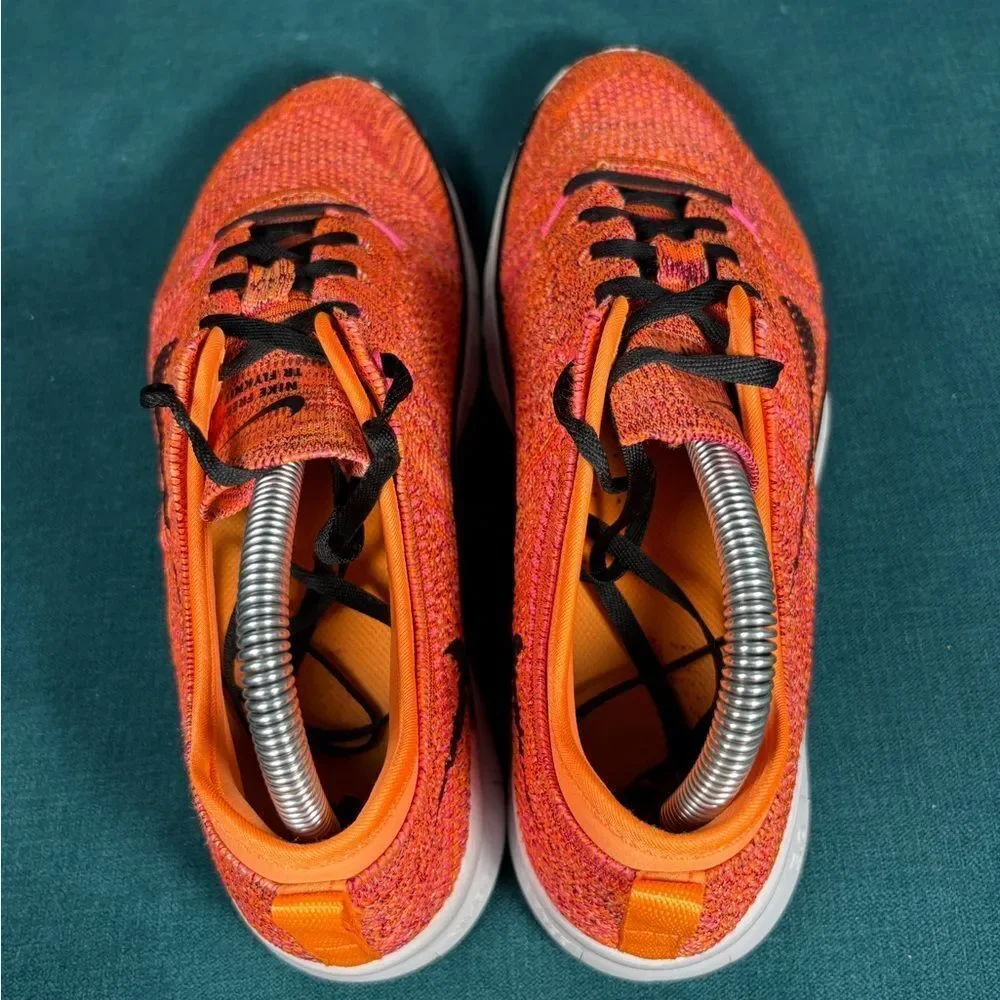 Nike Free 5.0 TR Flyknit Running Shoes Womens Sz 9 Citrus Pink
